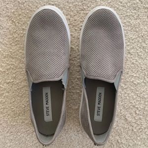 Steve Madden slip on sneakers